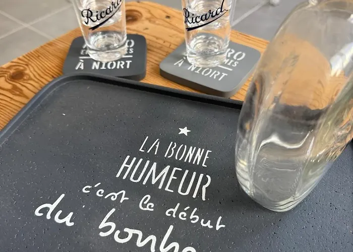 Apartamento Maison De Village Au Coeur Du Marais Poitevin Saint-Hilaire-la-Palud